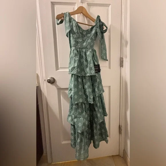 Lulu's Green Floral Maxi Dress - Picture 7 of 8